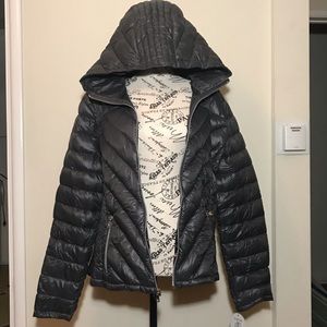 Jessica Simpson • Packable Parka